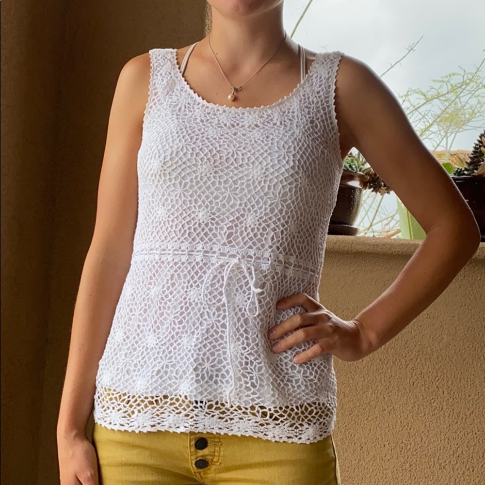 Ann Taylor tie-waist Lace Tank